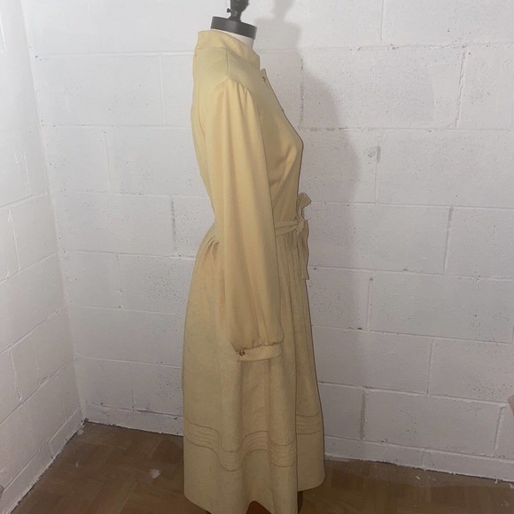Vintage Herman Marcus 60s Yellow Size 14 Mock Suede Mid Mod belted Fall dress - Picture 5 of 11